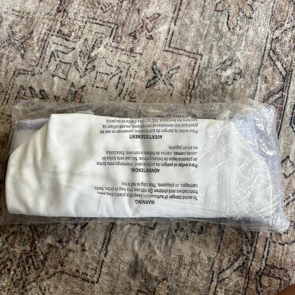 NWT Walter Baker CARLY BAG Classic Canvas and Vegan Leather White Tote NEW - Picture 5 of 5